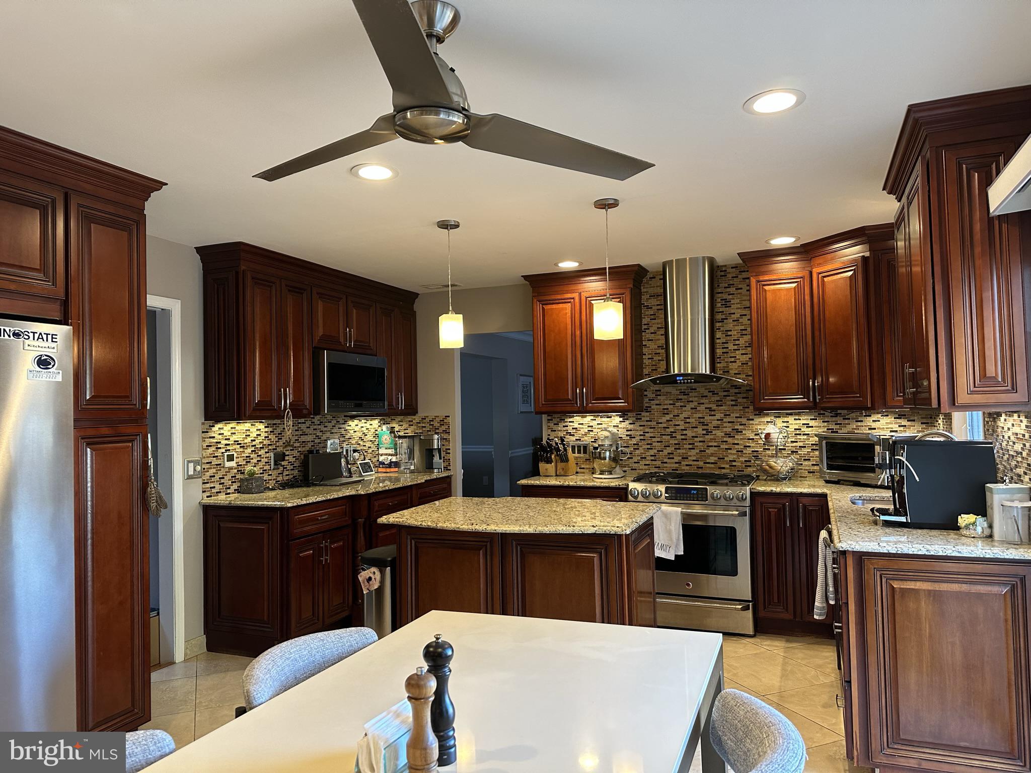 2269 Pine Road Huntingdon Valley, PA 19006 - Photo 27 of 61