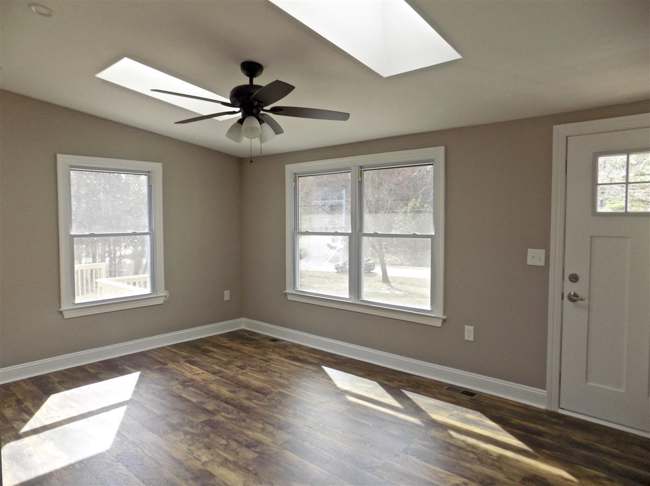 820 Hurley Road Durham, NC 27704 - Photo 5 of 28 Photo 5