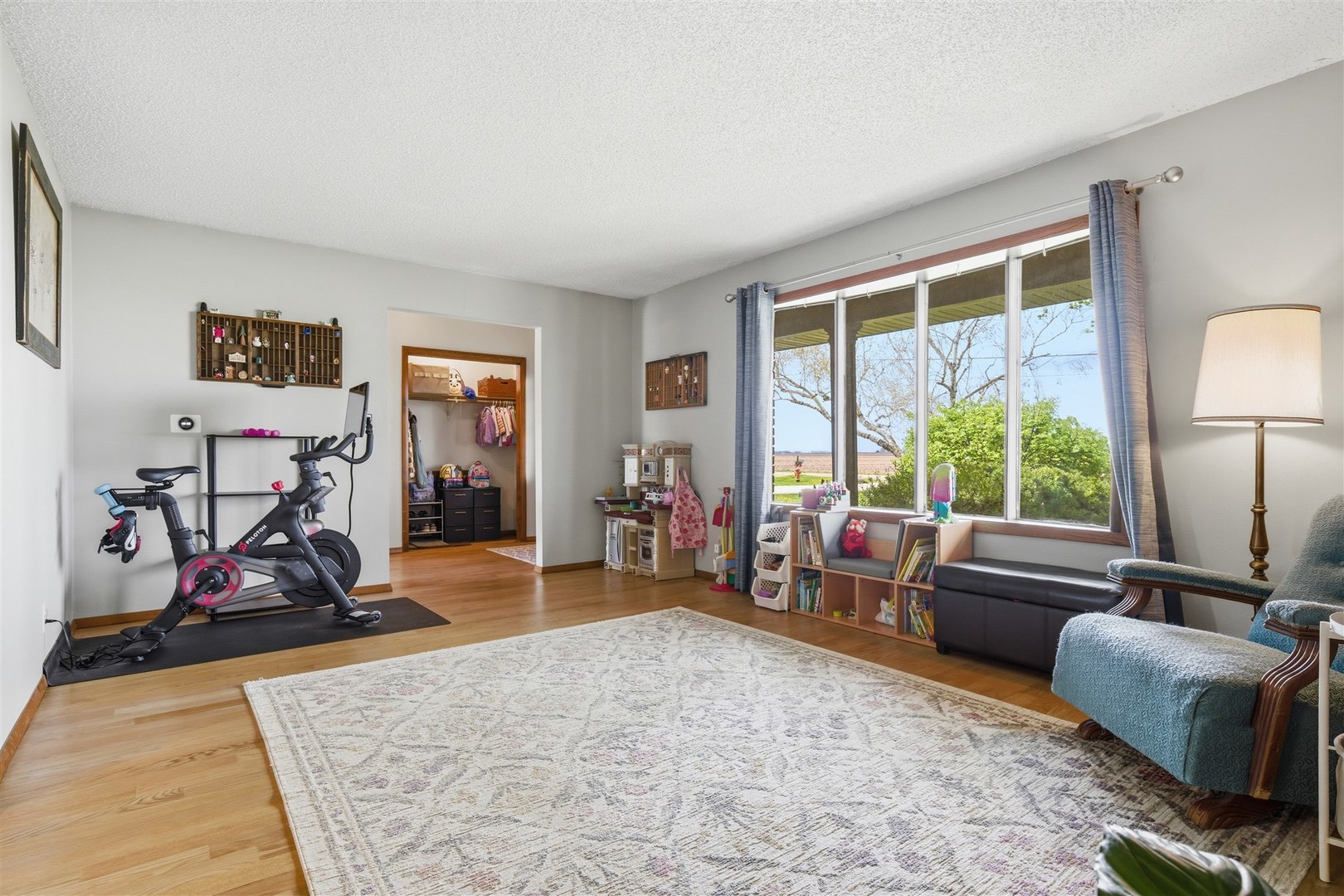 1102 North 1450 E Road Pontiac, IL 61764 - Photo 5 of 35