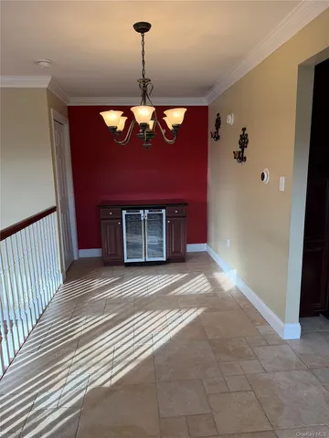 $6,000 | 72 North Fordham Road, Hicksville, NY 11801