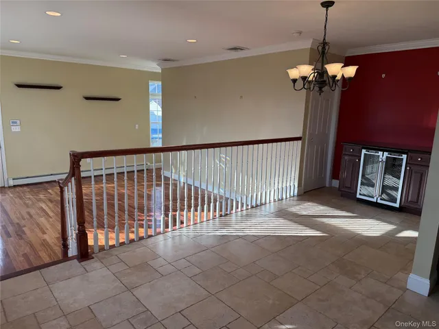 $6,000 | 72 North Fordham Road, Hicksville, NY 11801