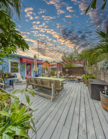 $419,000 | 126 North F Street, Lake Worth Beach, FL 33460