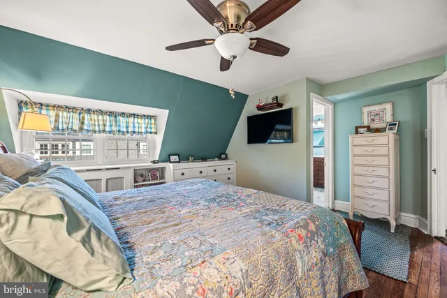 $749,900 | 503 East Gravers Lane, Wyndmoor, PA 19038