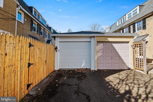 $749,900 | 503 East Gravers Lane, Wyndmoor, PA 19038