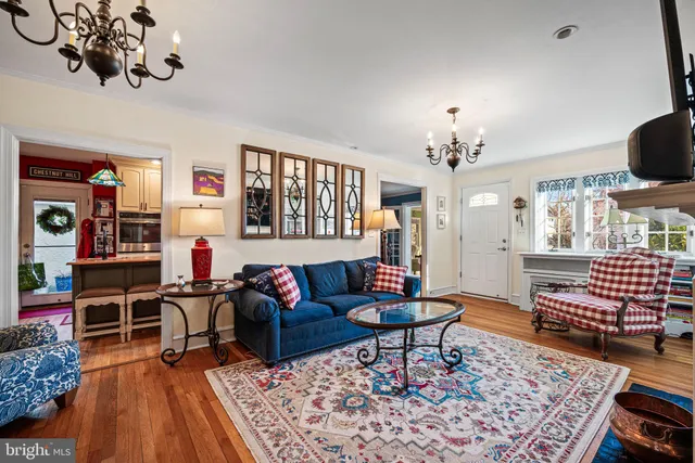 $749,900 | 503 East Gravers Lane, Wyndmoor, PA 19038