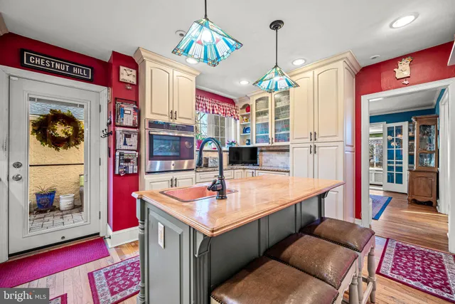 $749,900 | 503 East Gravers Lane, Wyndmoor, PA 19038