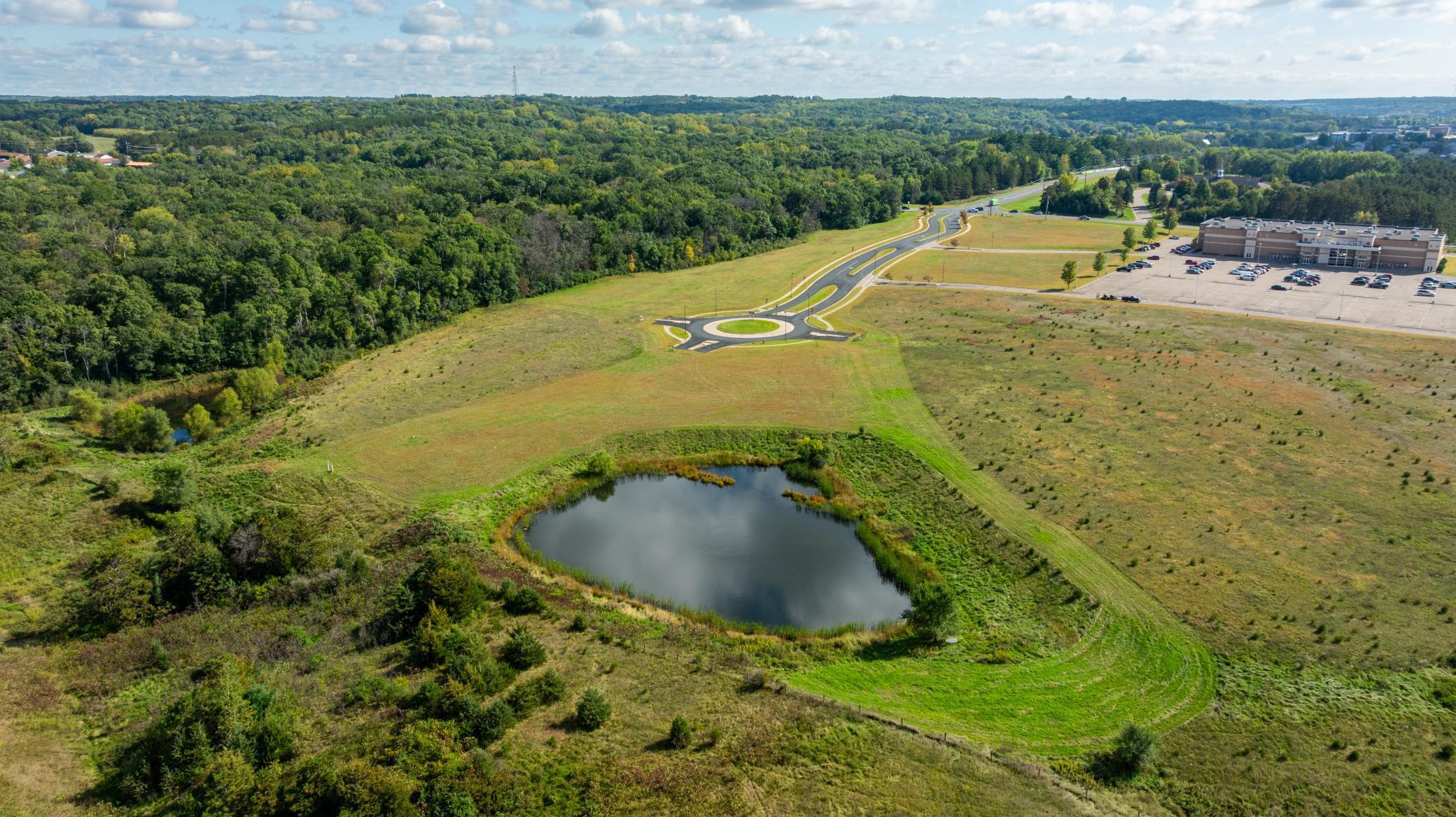 685 Darnold Drive Hudson, WI 54016 - Photo 3 of 9