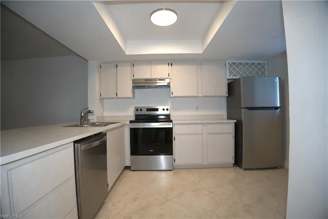 $199,000 | 134 Cypress Way East, Unit 3, Naples, FL 34110