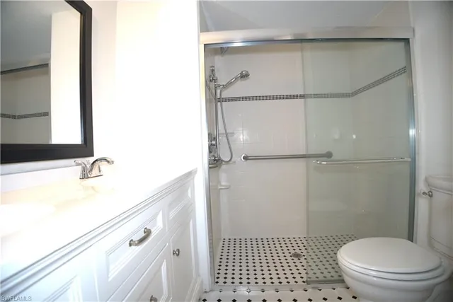 $199,000 | 134 Cypress Way East, Unit 3, Naples, FL 34110