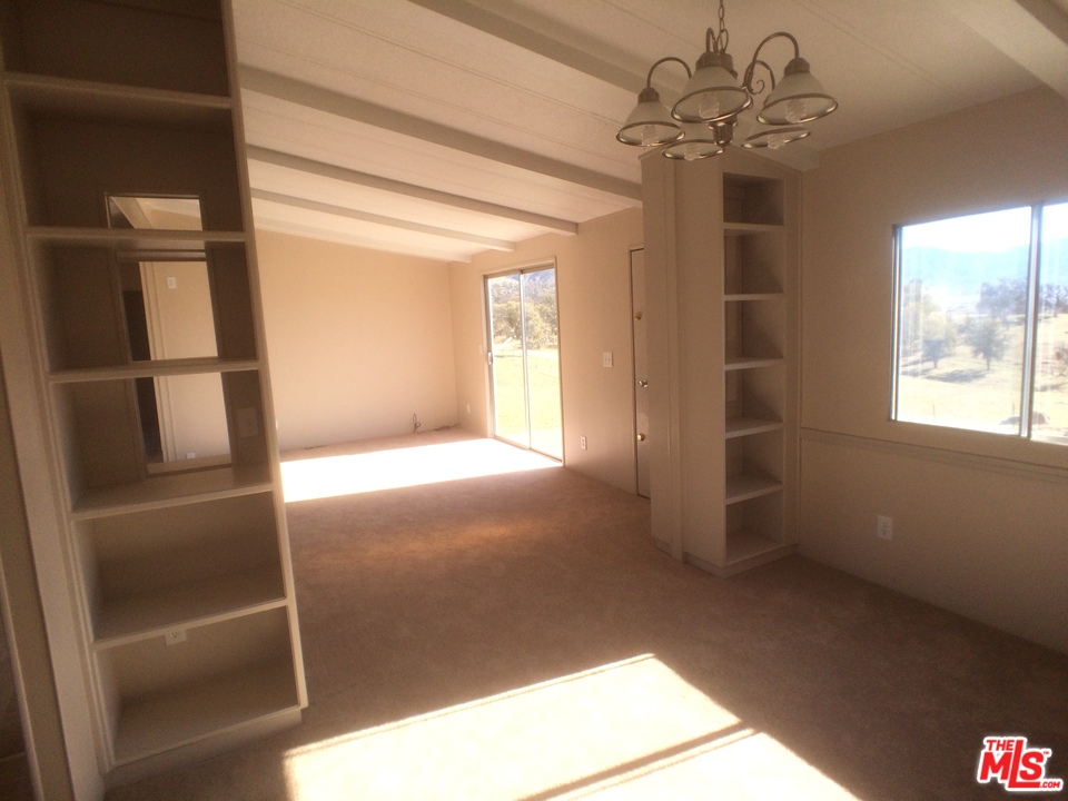 20752 Schell Ranch Road Caliente, CA 93518 - Photo 9 of 22