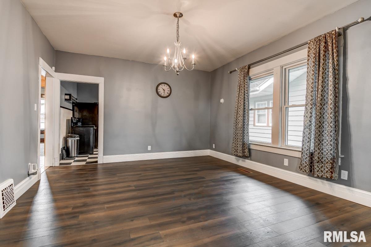 2040 South 4th Street Springfield, IL 62703 - Photo 7 of 23