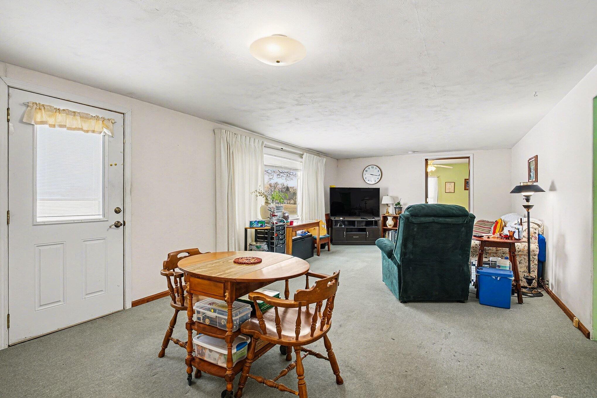 5494 Old Pipestone Road Eau Claire, MI 49111 - Photo 15 of 48 007_file_5964