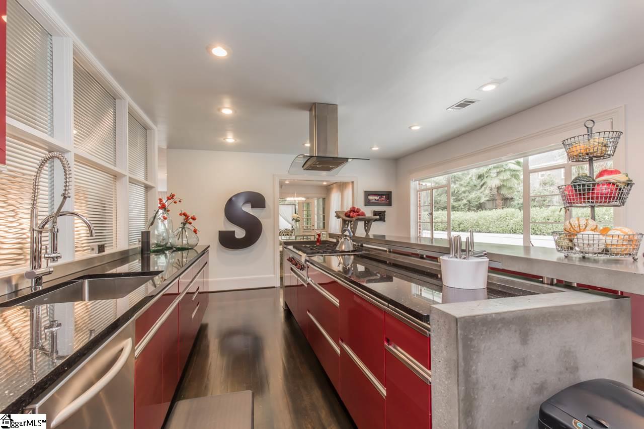 108 Fernwood Lane Greenville, SC 29607 - Photo 13 of 36 Gallery Image 13