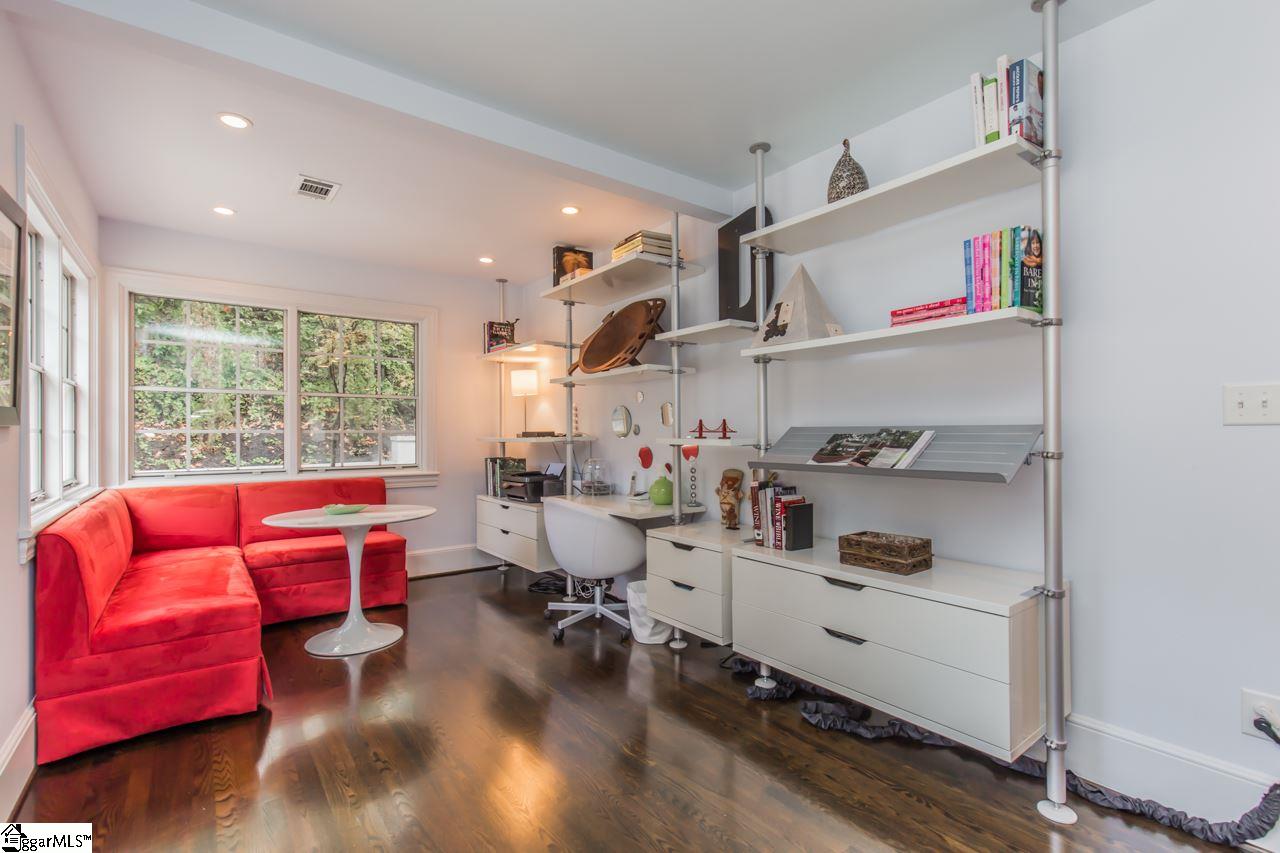 108 Fernwood Lane Greenville, SC 29607 - Photo 14 of 36 Gallery Image 14