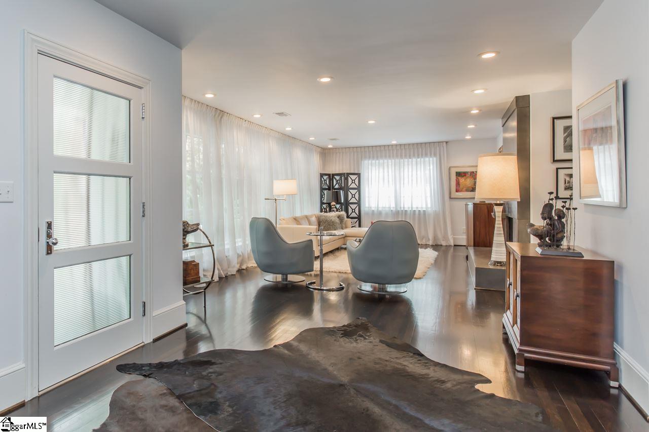 108 Fernwood Lane Greenville, SC 29607 - Photo 5 of 36 Gallery Image 5