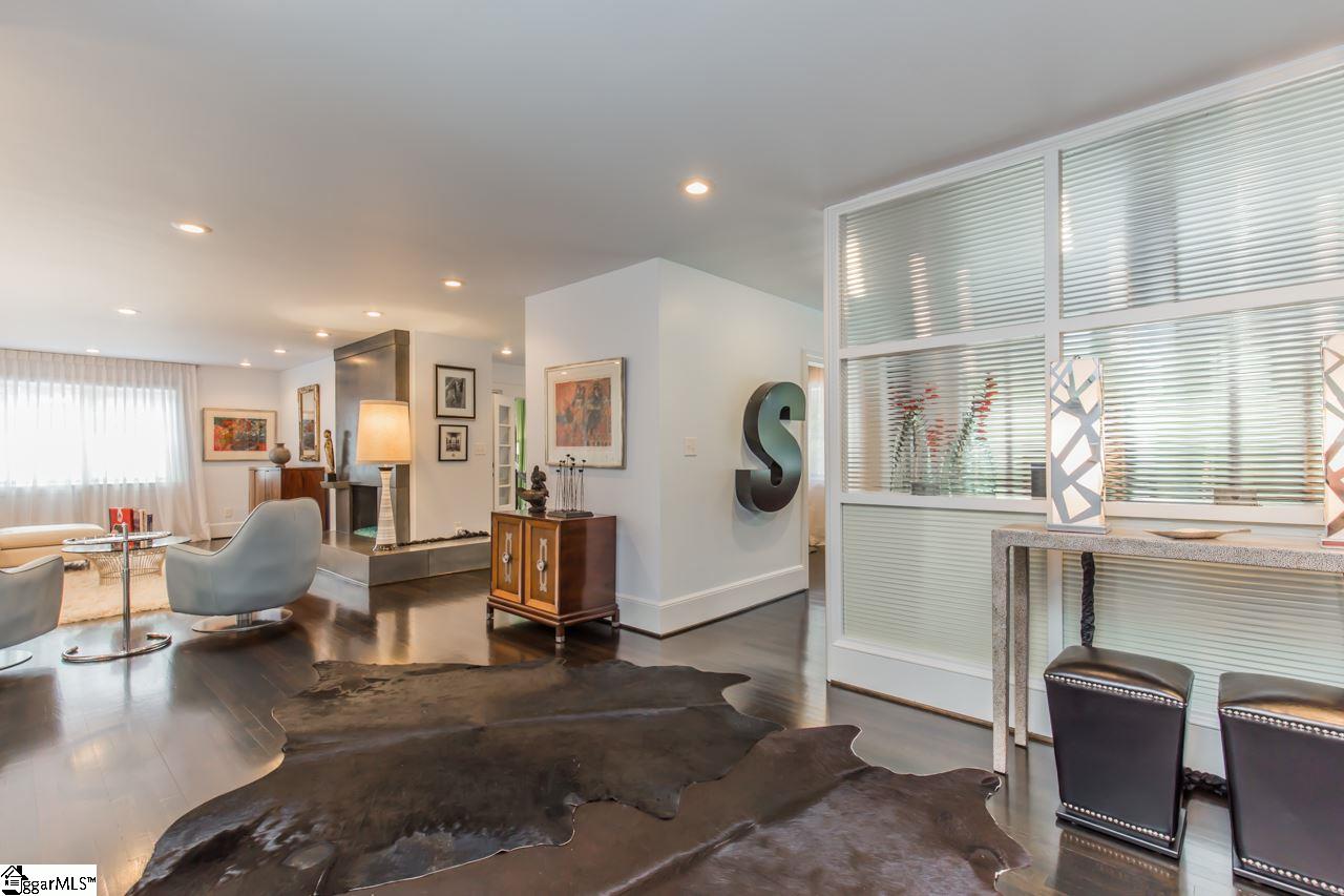 108 Fernwood Lane Greenville, SC 29607 - Photo 7 of 36 Gallery Image 7