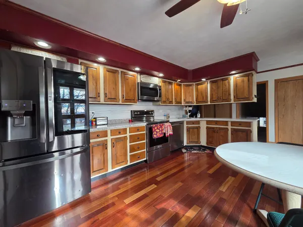 $315,000 | 23304 Gingers Drive, Muscoda, WI 53573