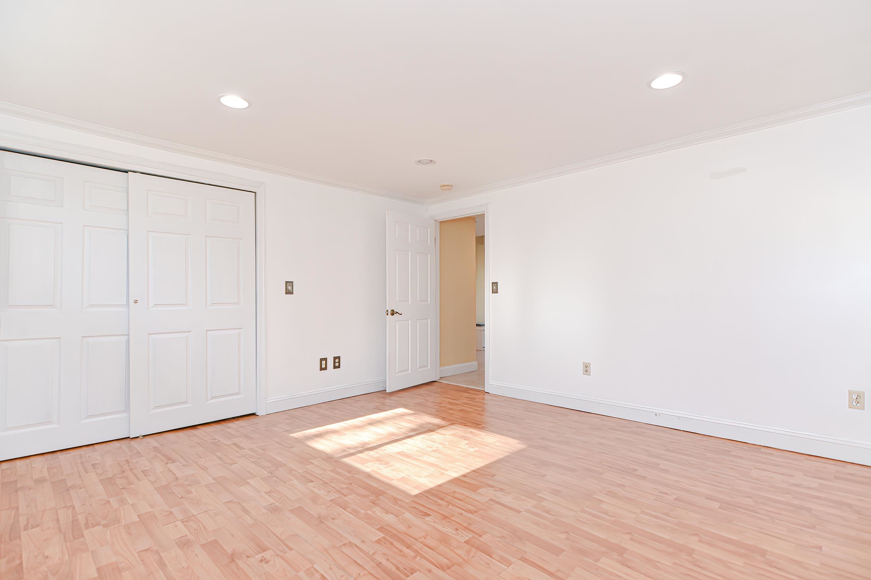 110 Newton Road Plaistow, NH 03865 - Photo 13 of 35 Gallery Image 13