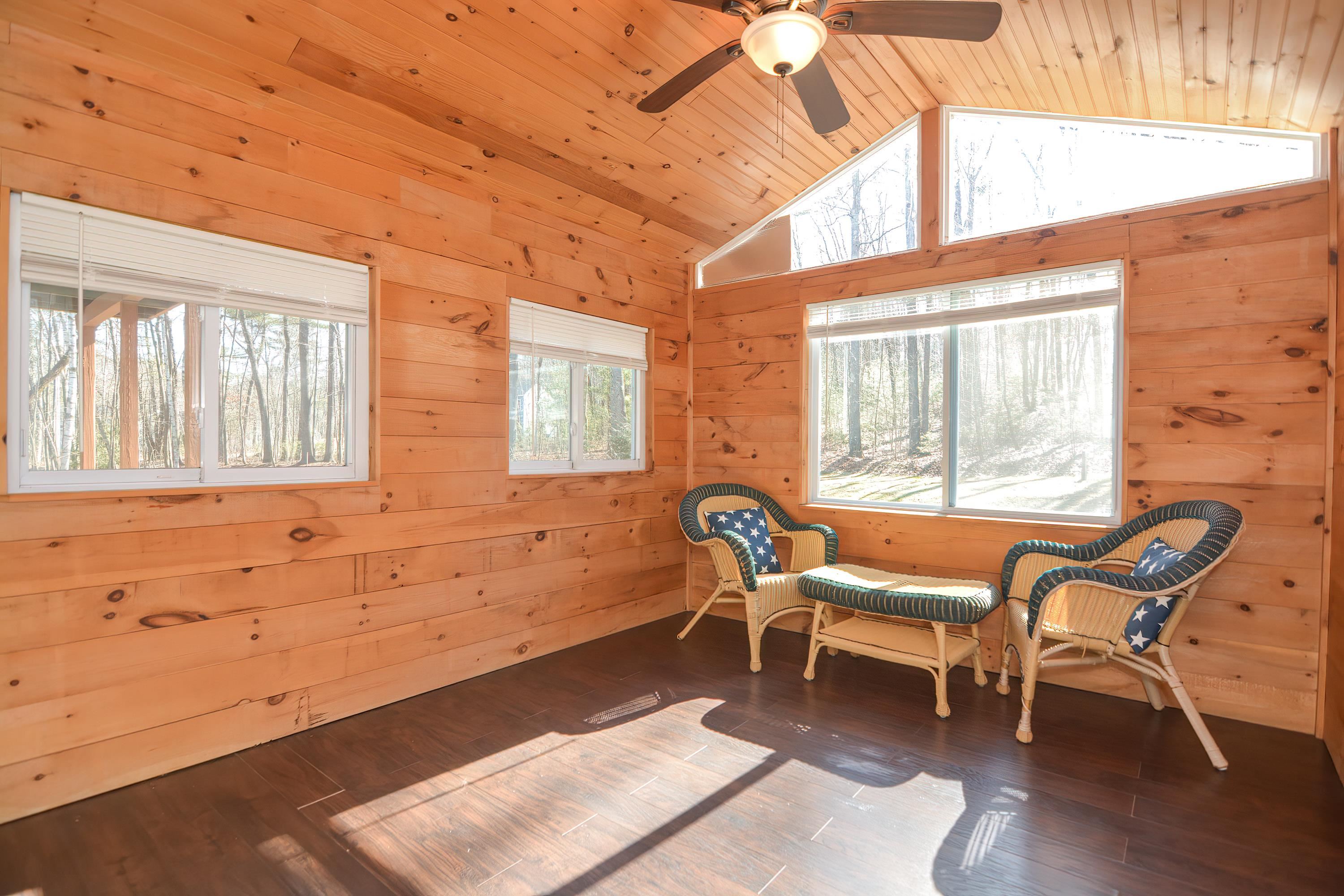 110 Newton Road Plaistow, NH 03865 - Photo 4 of 35 Gallery Image 4