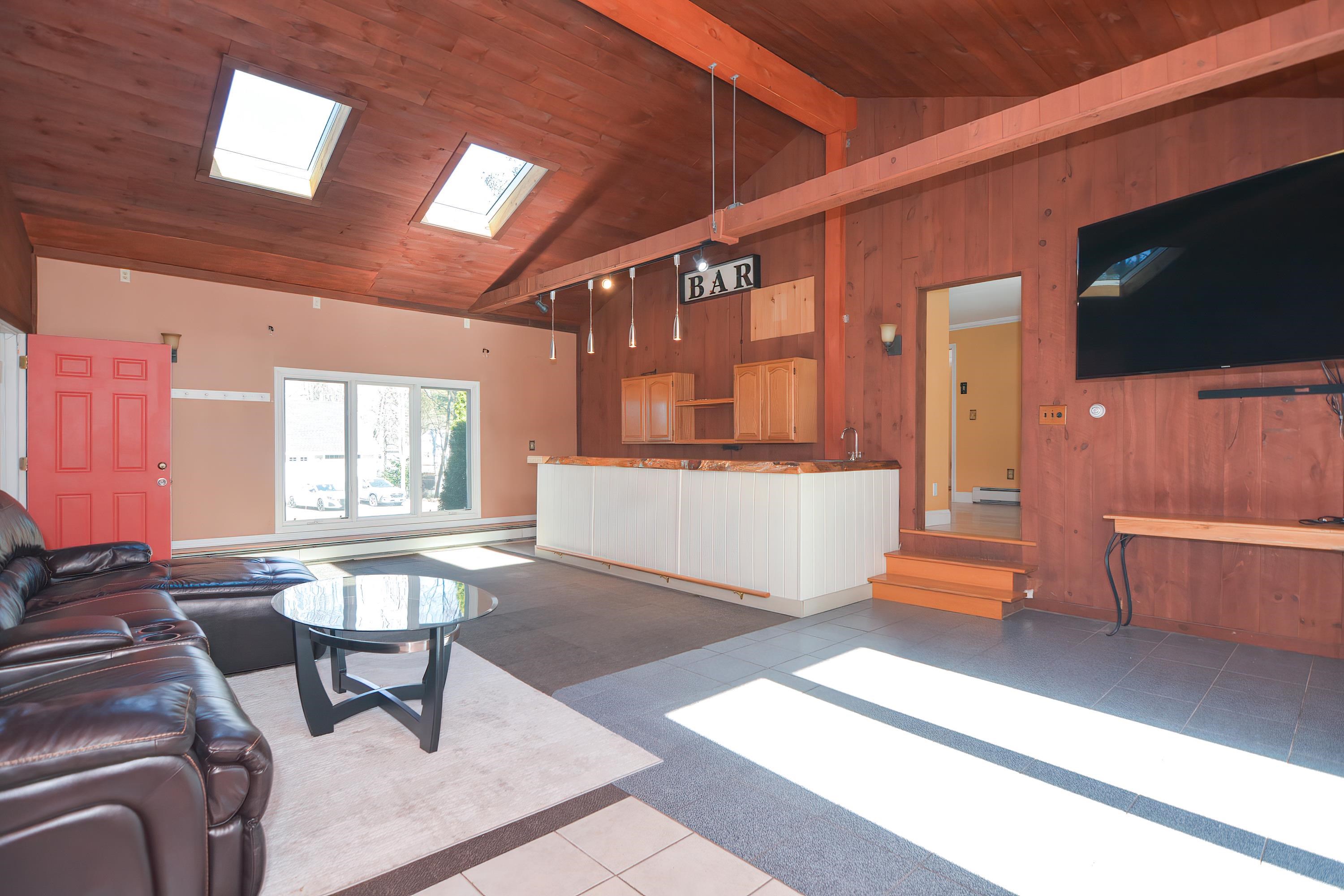 110 Newton Road Plaistow, NH 03865 - Photo 6 of 35 Gallery Image 6