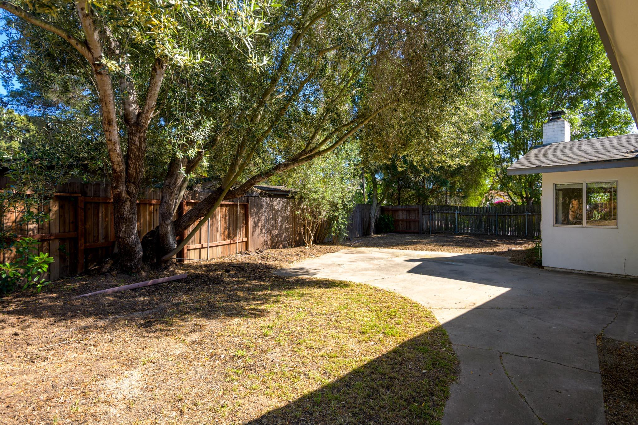 1062 North San Marcos Road Santa Barbara, CA 93111 - Photo 17 of 21 17