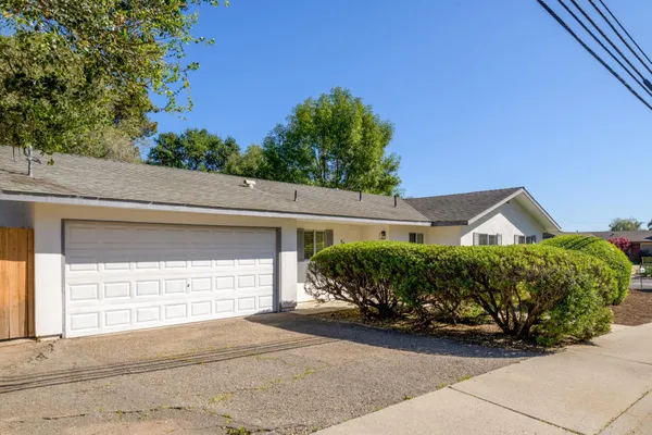 $1,395,000 | 1062 North San Marcos Road, Santa Barbara, CA 93111