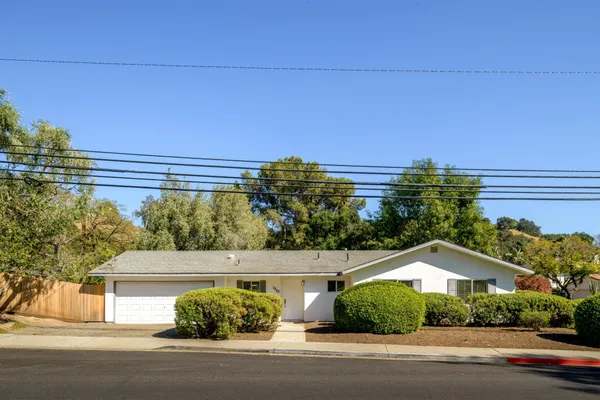 $1,395,000 | 1062 North San Marcos Road, Santa Barbara, CA 93111