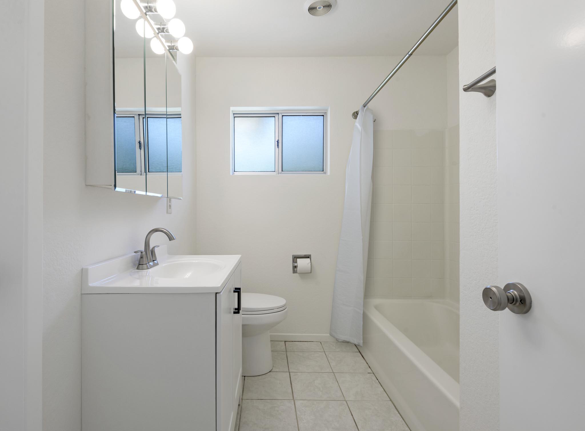 1062 North San Marcos Road Santa Barbara, CA 93111 - Photo 10 of 21 10