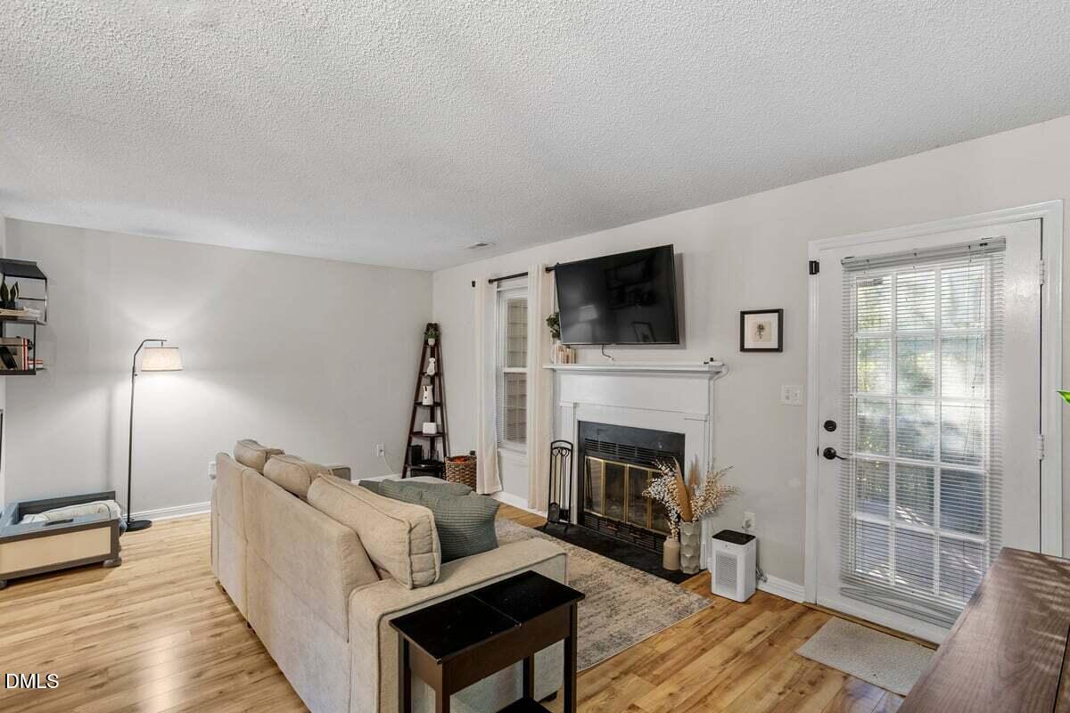 106 Shady Spring Place Durham, NC 27713 - Photo 9 of 29 106 Shady Spring Pl 2592811_20