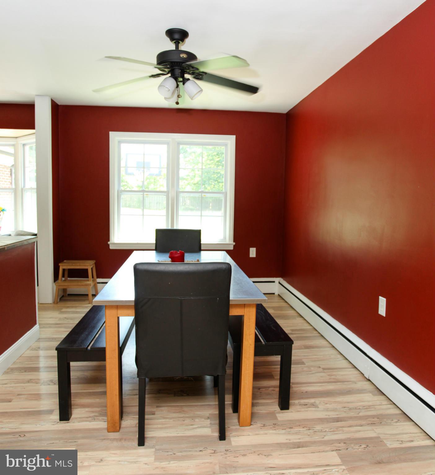 2109 Oak Lodge Road Baltimore, MD 21228 - Photo 6 of 25 Dining Room