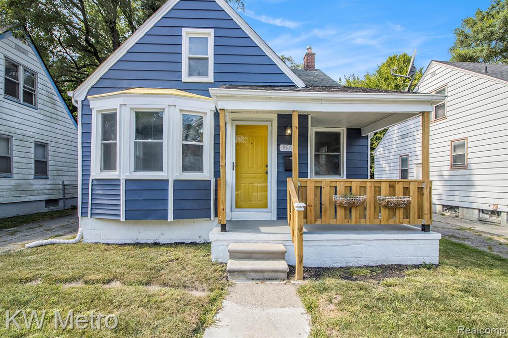9577 Minock Street Detroit, MI 48228 - Photo 2 of 18 Gallery Image 2
