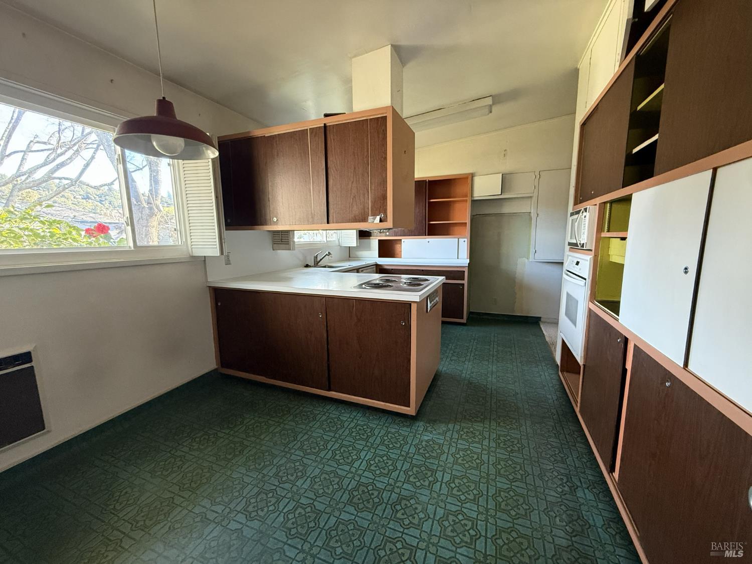 1644 Julianne Place Santa Rosa, CA 95404 - Photo 7 of 21