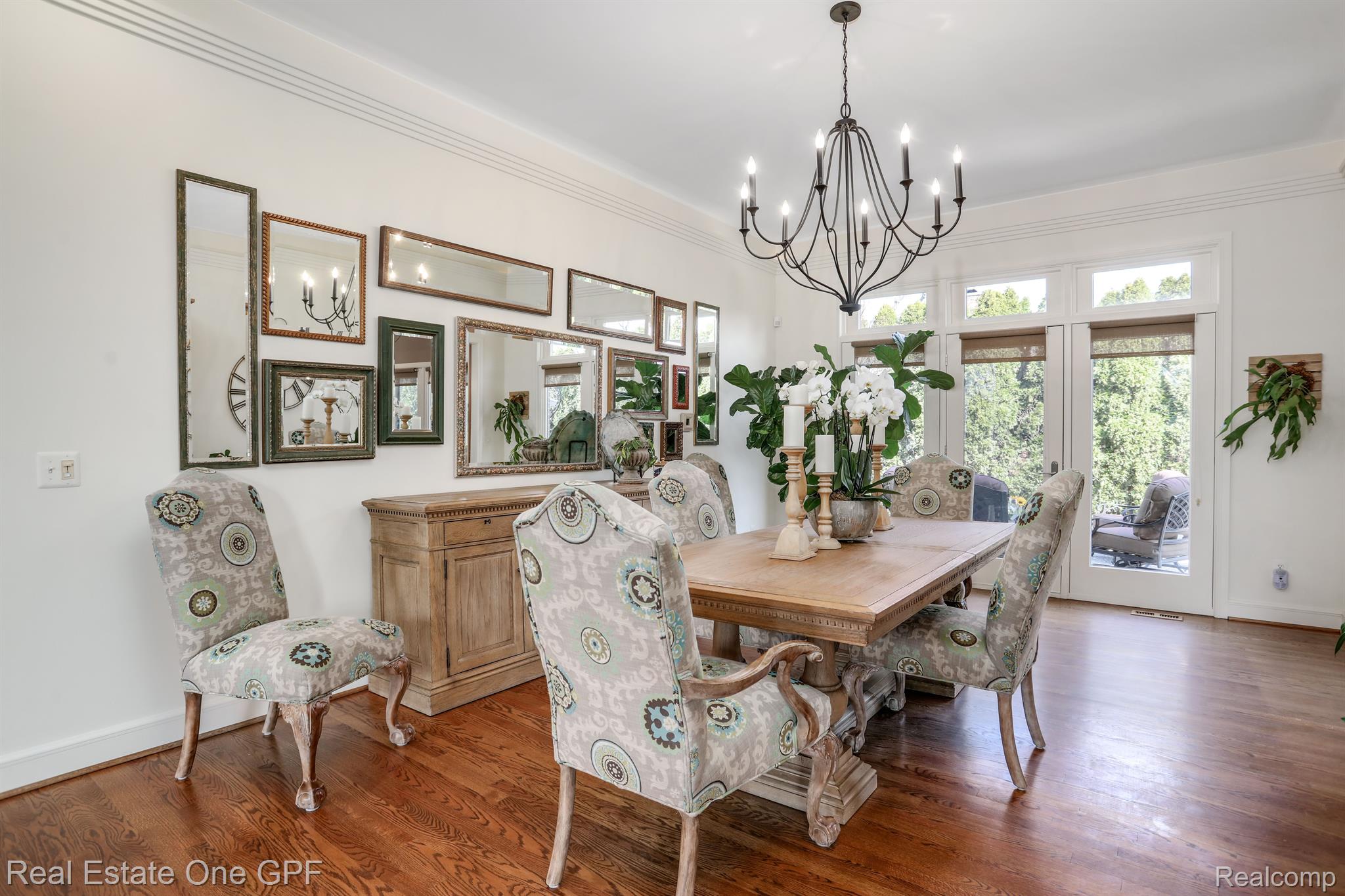 472 Shelbourne Road Grosse Pointe, MI 48236 - Photo 10 of 45 Gallery Image 10
