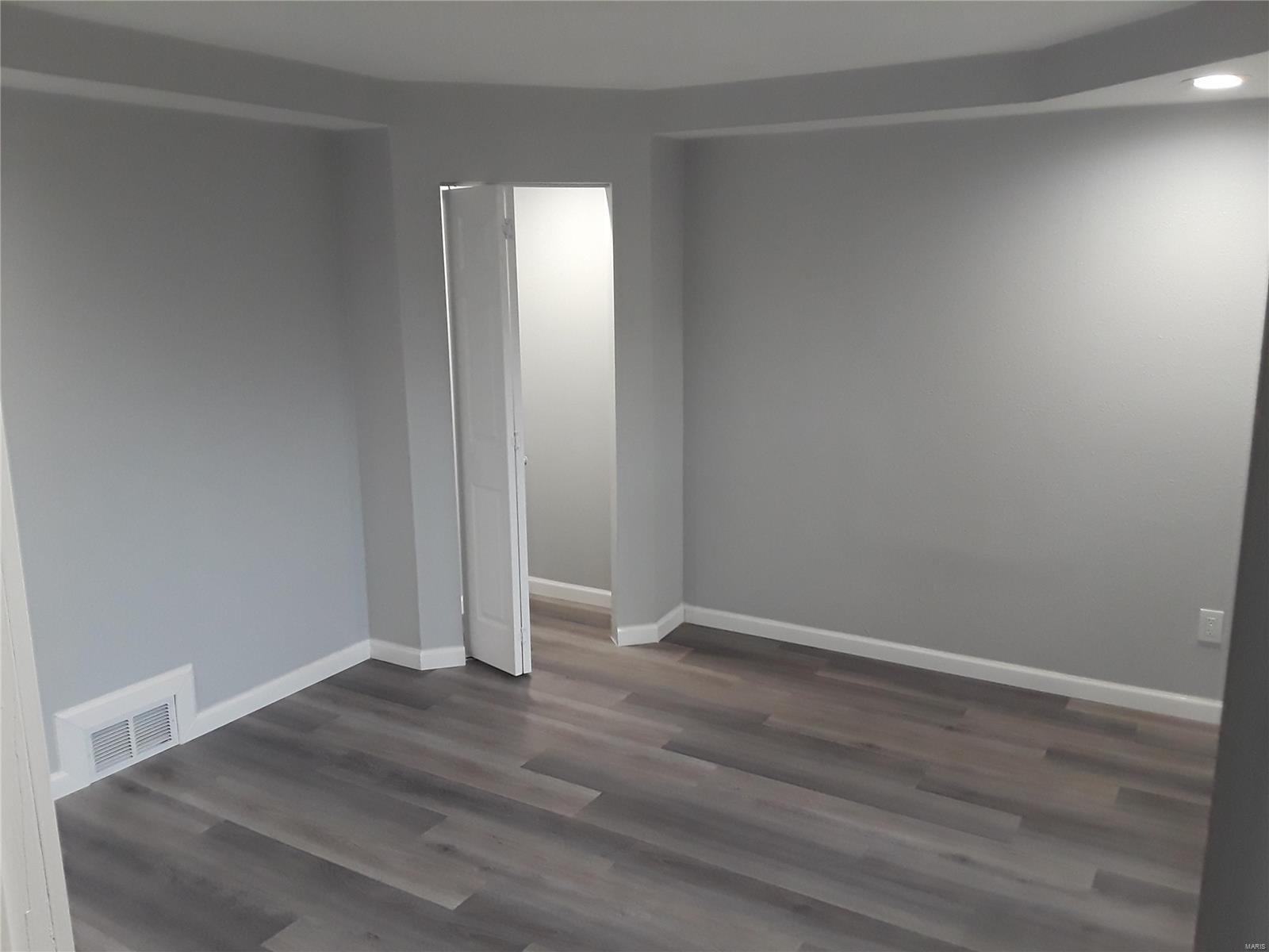 2566 State Street Granite City, IL 62040 - Photo 15 of 16