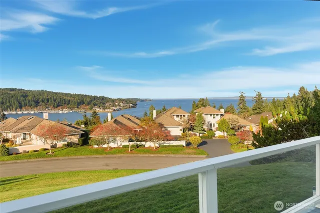 $755,250 | 95 Martingale Place, Port Ludlow, WA 98365