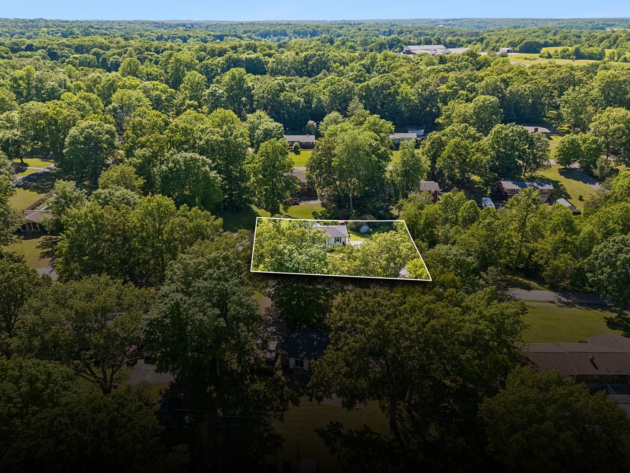 518 Ridgemont Drive Dickson, TN 37055 - Photo 61 of 67 an aerial view of a house with a yard