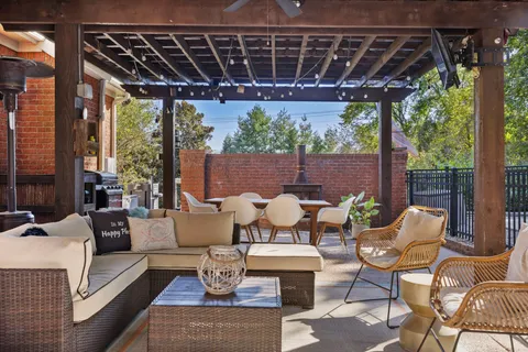 $1,099,000 | 217 Barrington Court West, Franklin, TN 37067