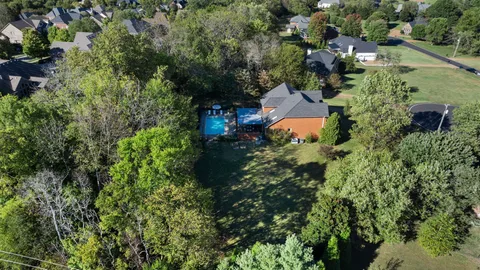 $1,099,000 | 217 Barrington Court West, Franklin, TN 37067