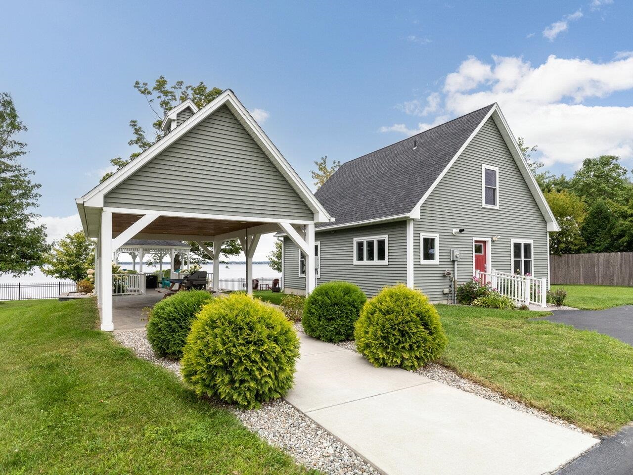 648 South Main Street Alburgh, VT 05440 - Photo 2 of 32 Gallery Image 2