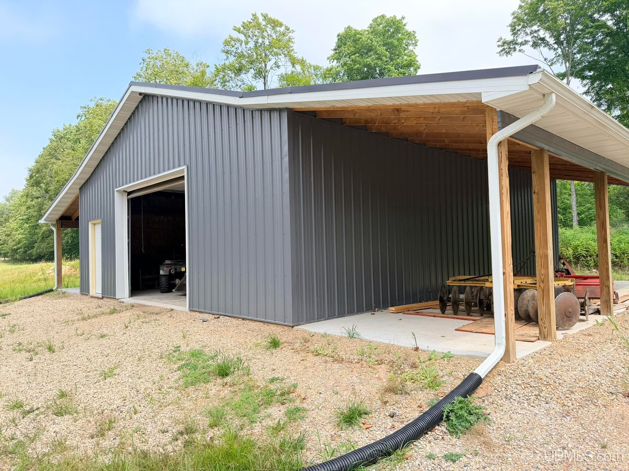 9887 Kk Road Rapid River, MI 49878 - Photo 6 of 31 Gallery Image 6