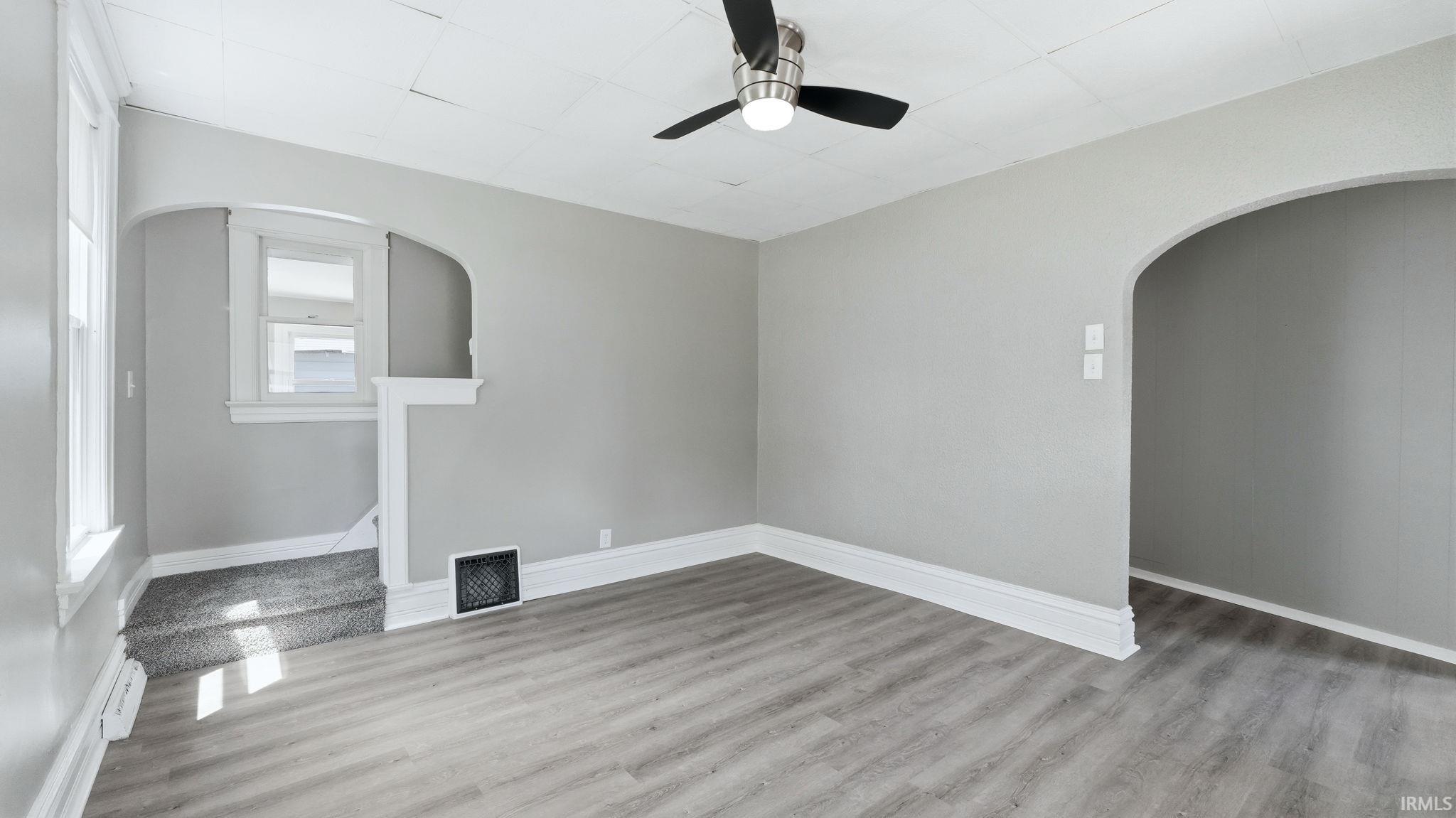 2016 Oakley Street Fort Wayne, IN 46802 - Photo 6 of 23