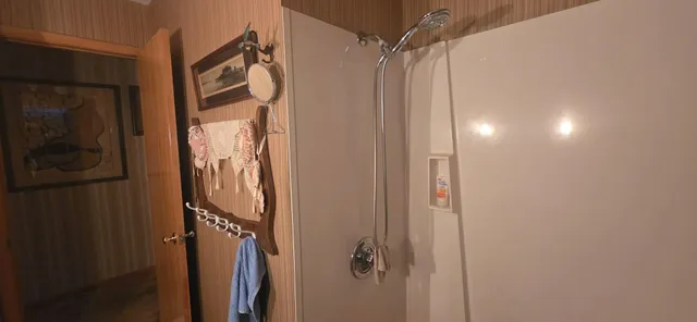 $199,900 | 319 Glenn Road, Albert Lea, MN 56007