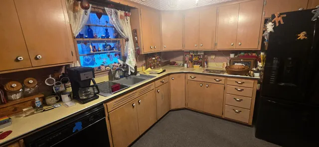 $199,900 | 319 Glenn Road, Albert Lea, MN 56007