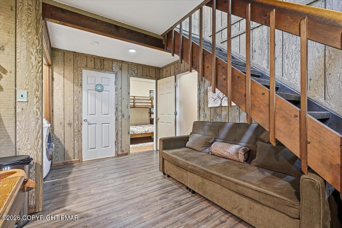 1076 Porter Drive Bushkill, PA 18324 - Photo 33 of 82 43-040_DSC00476