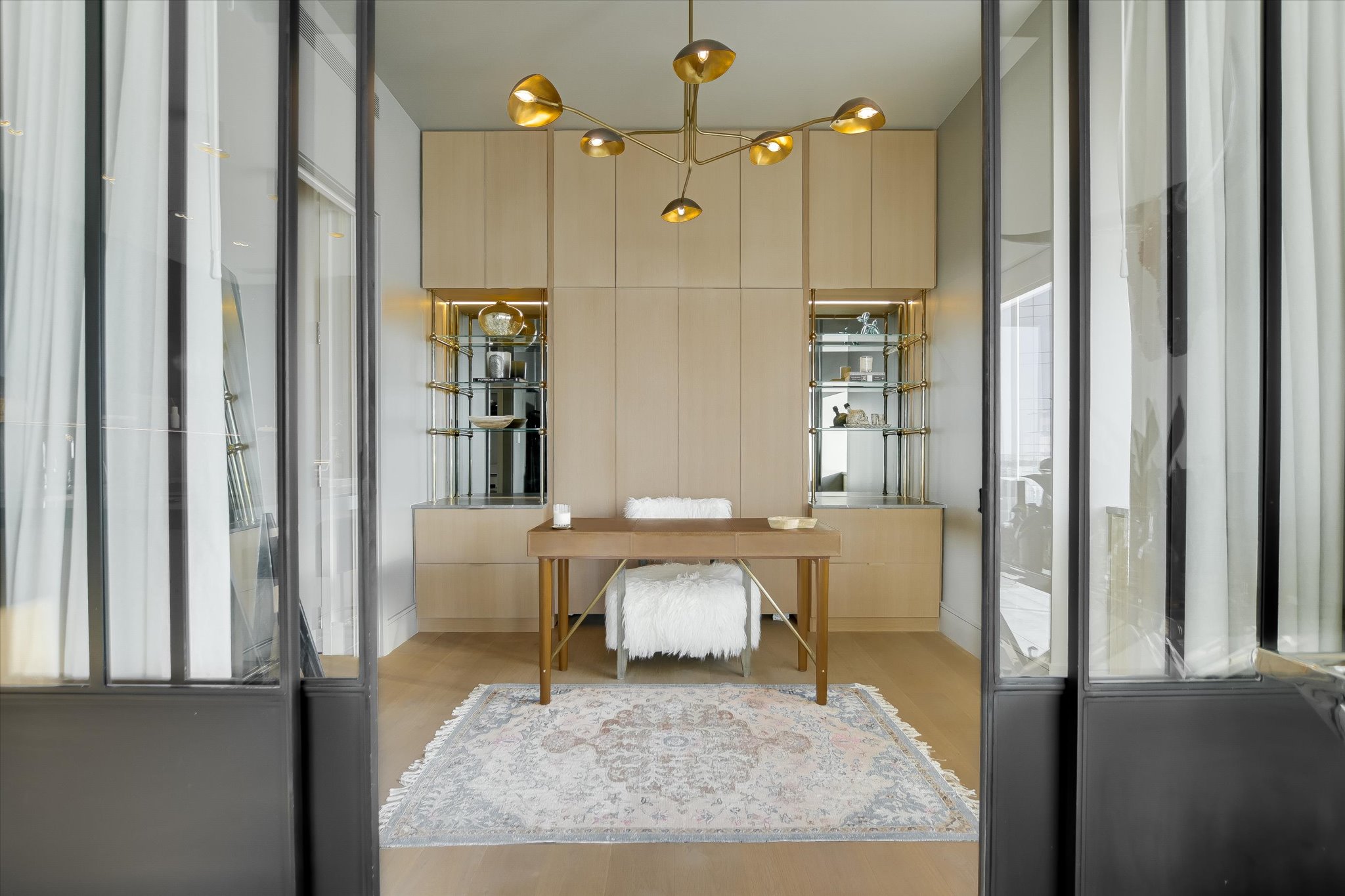 210 Lavaca Street, Unit 3108 Austin, TX 78701 - Photo 28 of 34 a bathroom with a bathtub and shower