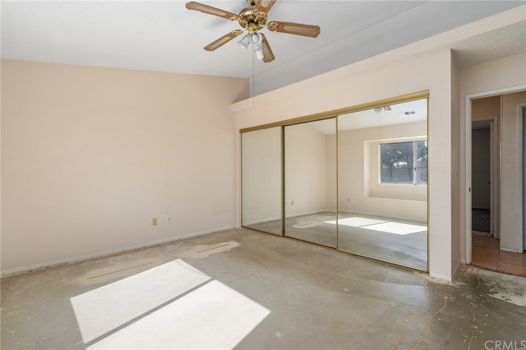 8006 Kingston Avenue Hesperia, CA 92345 - Photo 26 of 36