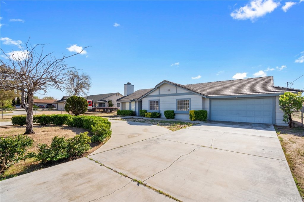 8006 Kingston Avenue Hesperia, CA 92345 - Photo 4 of 36