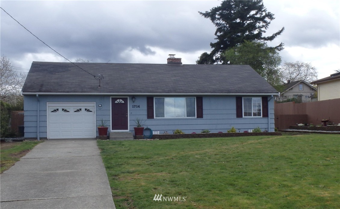 1714 Shattuck Avenue South Renton, WA 98055 - Photo 2 of 9 Gallery Image 2