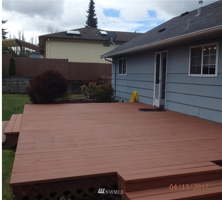 1714 Shattuck Avenue South Renton, WA 98055 - Photo 8 of 9 Gallery Image 8