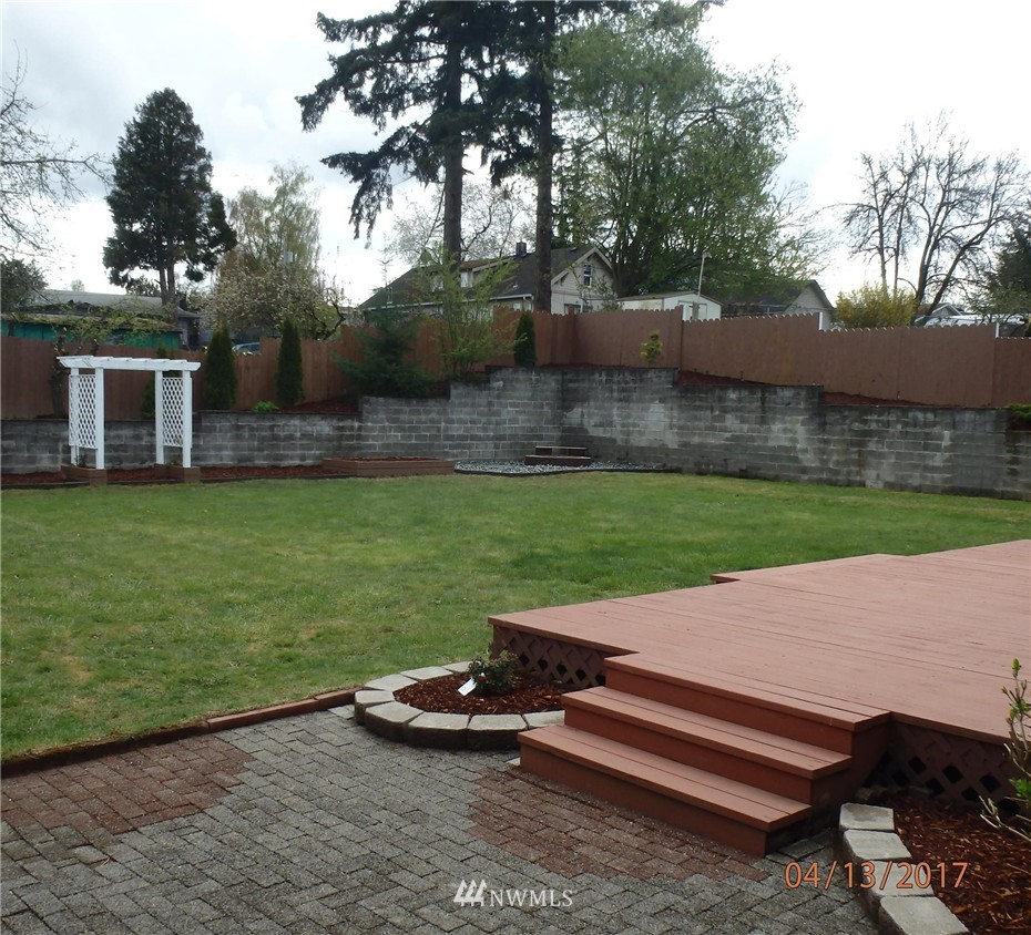 1714 Shattuck Avenue South Renton, WA 98055 - Photo 9 of 9 Gallery Image 9